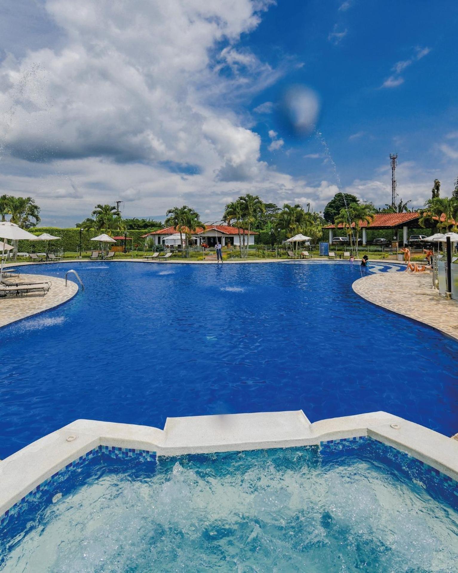 Hotel Campestre Cafe Cafe Montenegro Luaran gambar